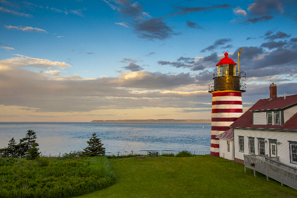Sunset by West Quoddy Head Lighthouse in Down East Maine Imprimer