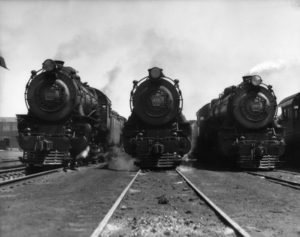 1930s 3 STEAM ENGINE TRAIN LOCOMOTIVES ON TRACKS 179046