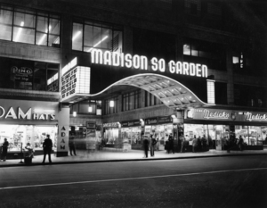 1953 Ice Capades Madison Square Garden Night NY 179081