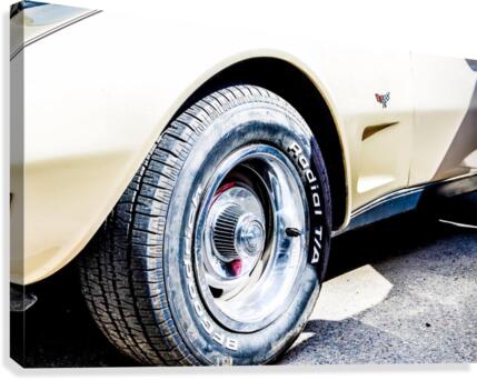 Old corvette  Canvas Print
