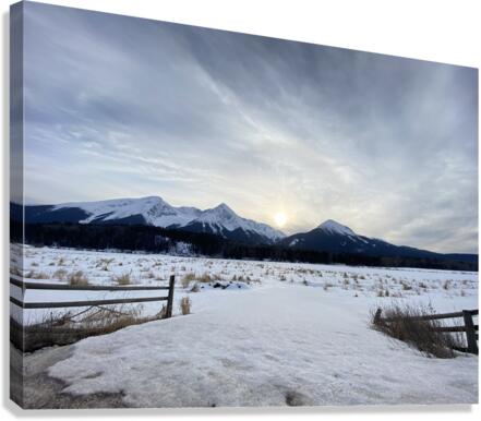 Moutain View   Canvas Print