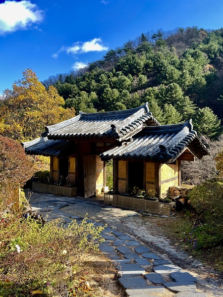 Hanok Entry Print