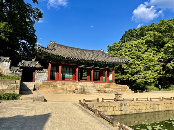 Palace Building Print