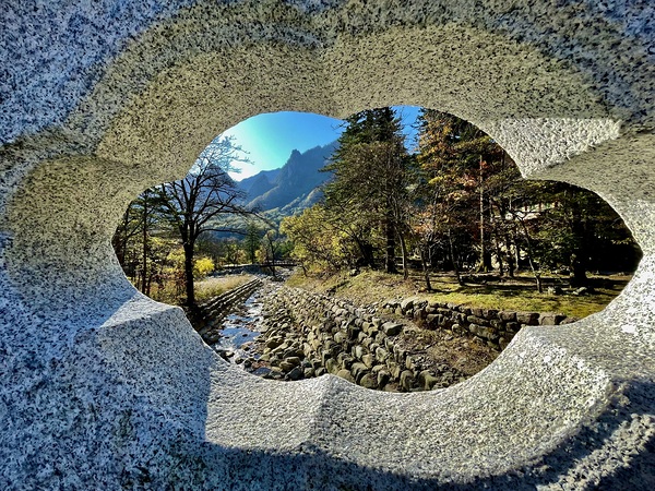 Seoraksan Bridge Print