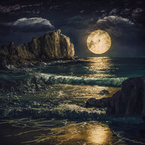 Mega Moon