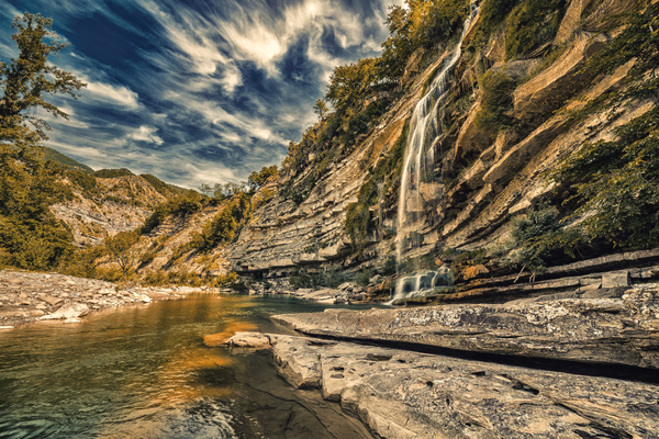 breathtaking waterfalls in Italy by Vivida Photo PC