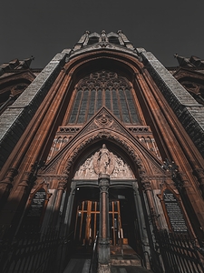 Sinners Welcome