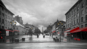 Place Jacques Cartier sous la pluie