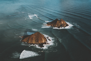 Mokolua Waves