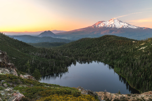 Mount Shasta Art Work - art for home or office