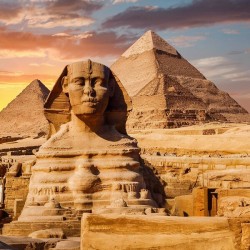 a stunning high resolution panoramic image showca