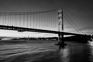 Outside the Golden Gate B&W