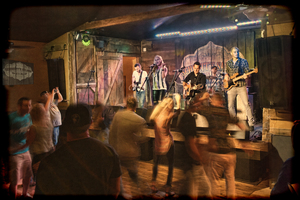 Singer singing at Schmitts Saloon