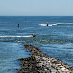 Indian River Inlet Busy Boats