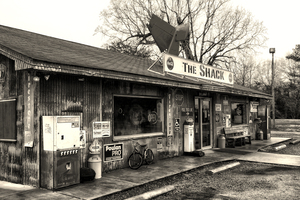 The Shack Evergreen Alabama Black and White