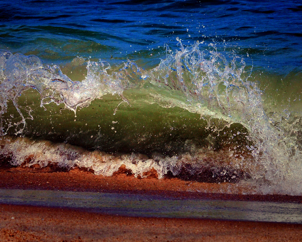 Hungry Wave of Fenwick Island Print