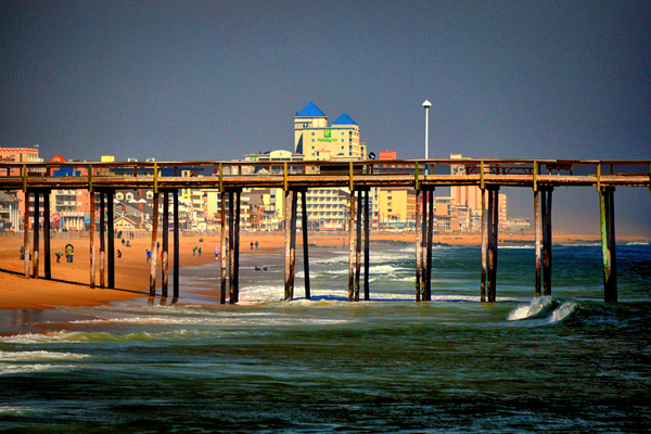 Ocean City Maryland Fishing Pier in January Print