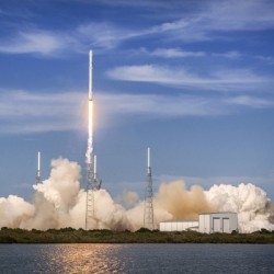 Falcon 9 Lifts Off from Space Launch Complex 40