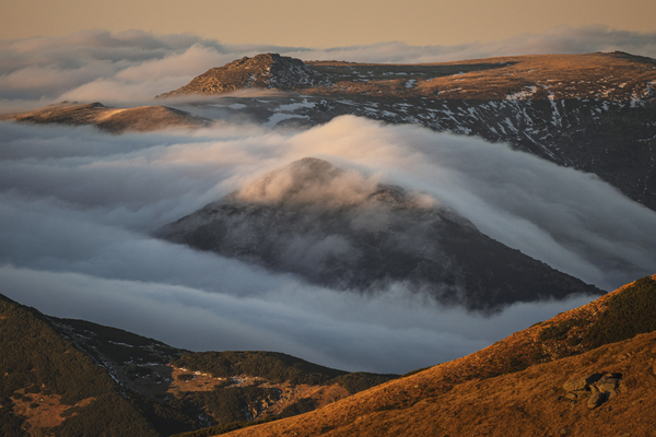 Mountain 45 W Print