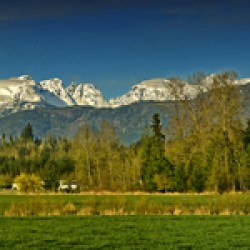 Comox Glacier Panorama