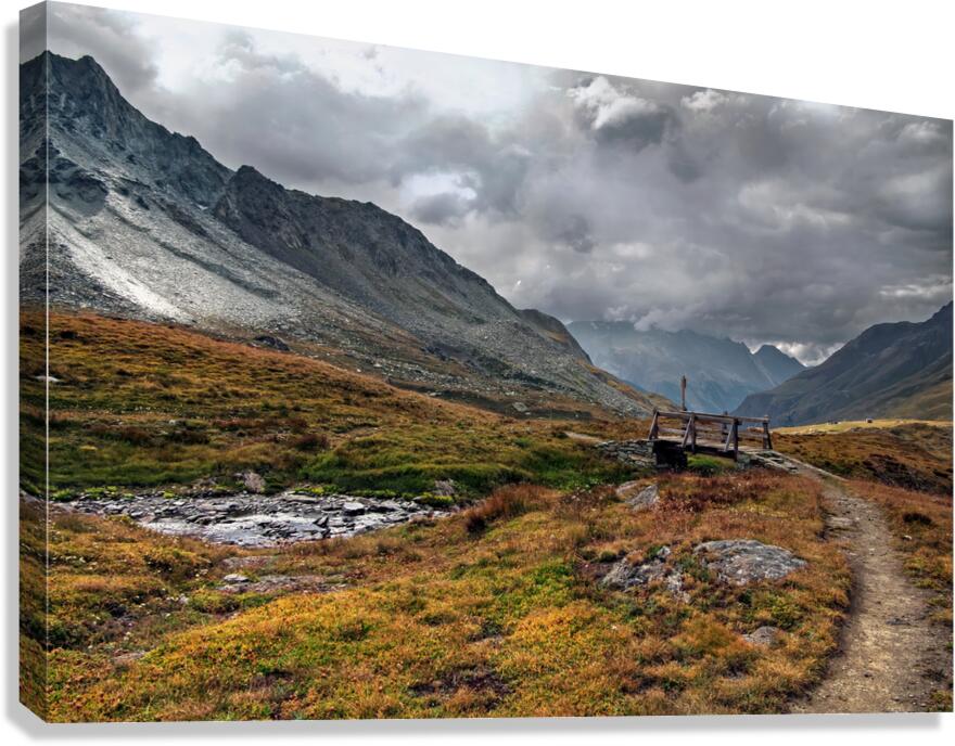 HIGH LANDS Canvas Print