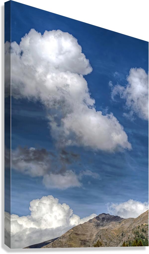CLOUDS IN MOTION Canvas Print