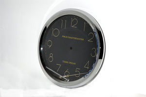 CLOCK OF THE PROCRASTINATOR