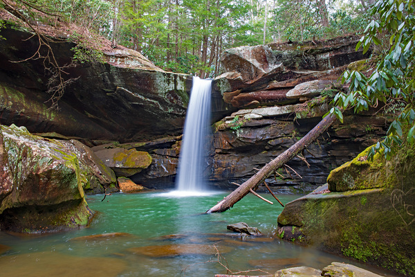 Flat Lick Falls by Barry Fowler
