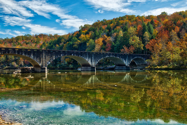 Edward Moss Gatliff Memorial Bridge  by Barry Fowler