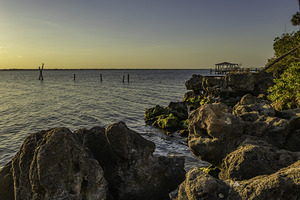 Coquina cliffs
