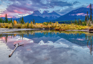 Autumn at Three Sisters