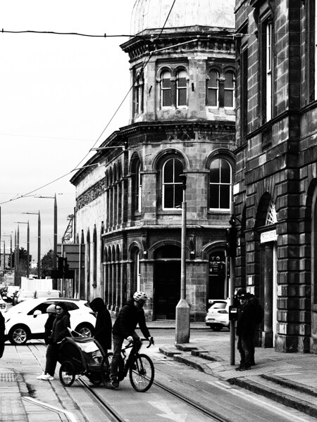        Everyday Lifes Moments- Edinburgh in the Day Time                                                                                                               Print