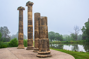 Pond Pillars