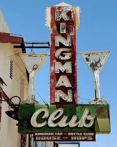 Kingman Club full color