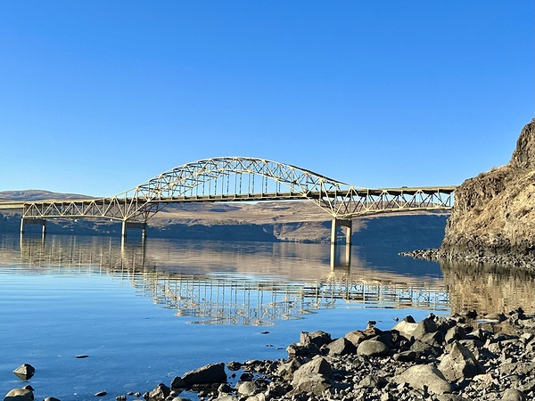 Vantage Bridge -1