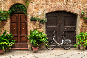 Pienza - Romantic Italian Hilltop Town in Tuscany 1