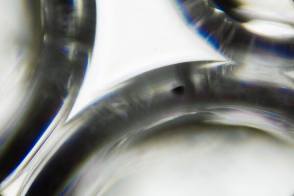 Water bubbles under the microscope by Maor Winetrob