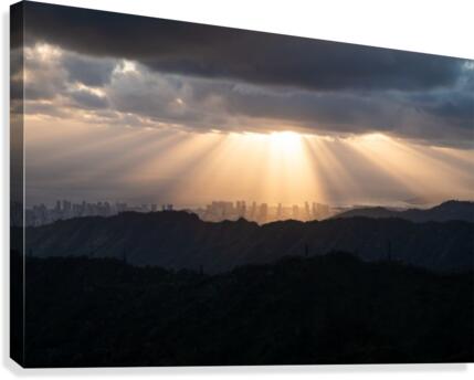 Honolulu Light Rays Canvas Print