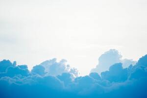 clouds can be blue