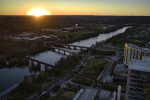 Sunset DT Austin 18 12.14.22