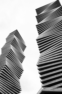 Dynamic Skyscrapers 