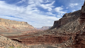 Start of 10 Miles-Havasupai