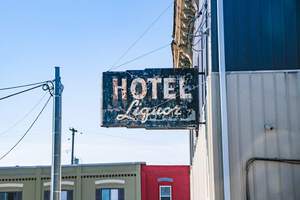 Hotel Liquor