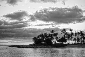 BW Sunset over Kaula Bay Hawaii