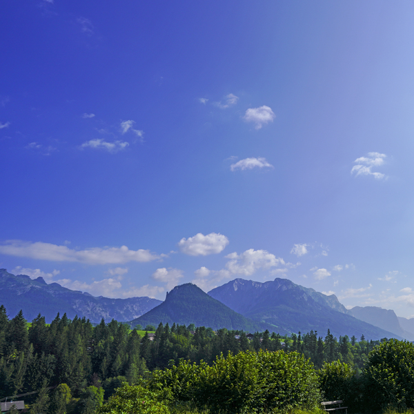 Beautiful View in Austria Square by 360 Studios