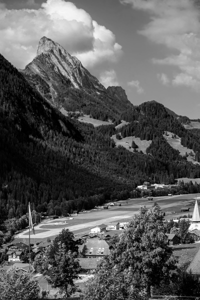 BW Saanen Switzerland and the Mountains of the Bernese Alps   HC Stanek   Rare Limited Edition