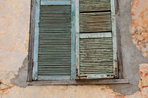 Old Broken Window M38737