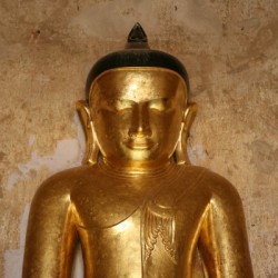 Golden Buddha - Myanmar 2183