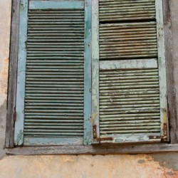 Old Broken Window M38737