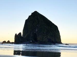 Cannon Beach Haystack Rock Oregon